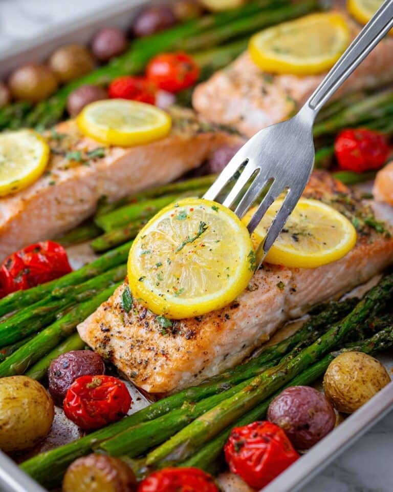 Sheet-Pan Roasted Salmon & Vegetables Recipe