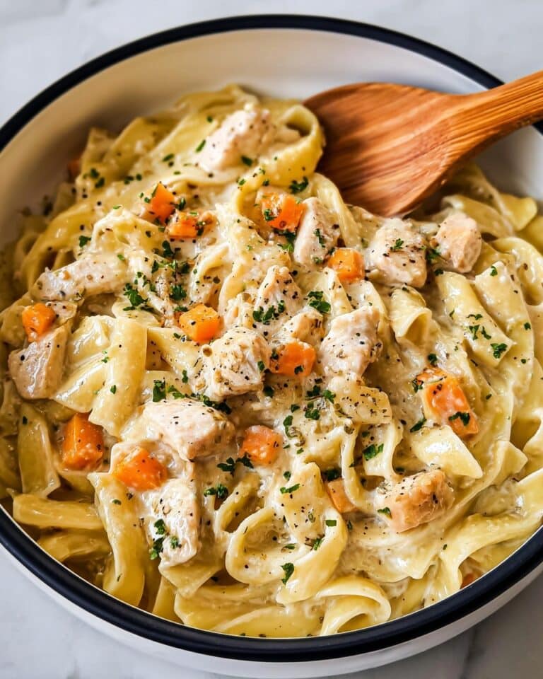 Creamy Chicken Pot Pie Pasta Recipe