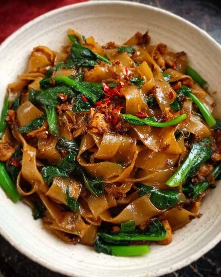 Street Style Thai Drunken Noodles Recipe